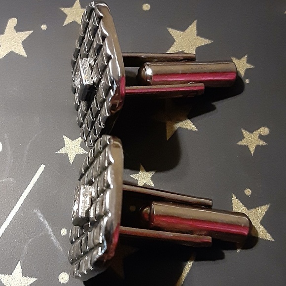 Cuff Links with Faux Diamond - Picture 3 of 4